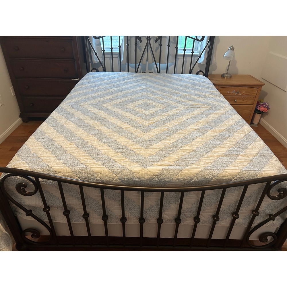 Cottagecore Log Cabin Large Quilt Blue Cream Floral Diamond Patchwork W/2 Shams